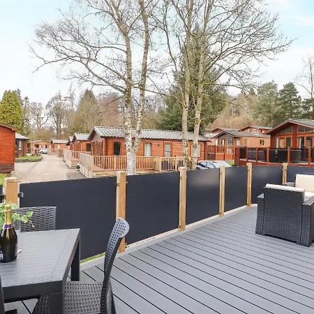 Thirlmere 4 بيت للعطل *