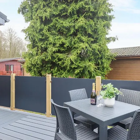 Thirlmere 4 بيت للعطل *