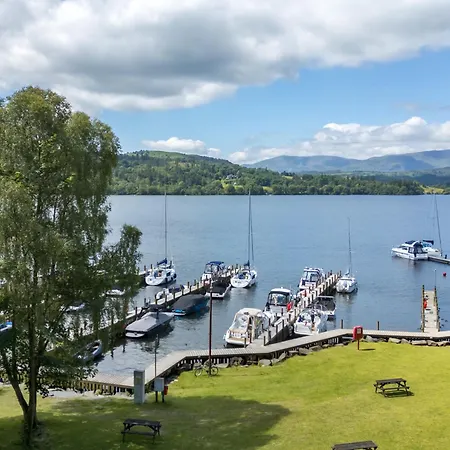 Thirlmere 4 度假居 *